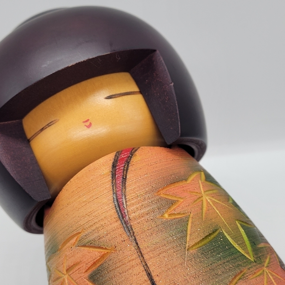 Wooden Doll with Autumn Leaves Seigaku Ando Kokeshi Doll | Approx. 8" VTG Rare - Picture 8 of 9